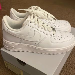 Womens Nike Air Force 1